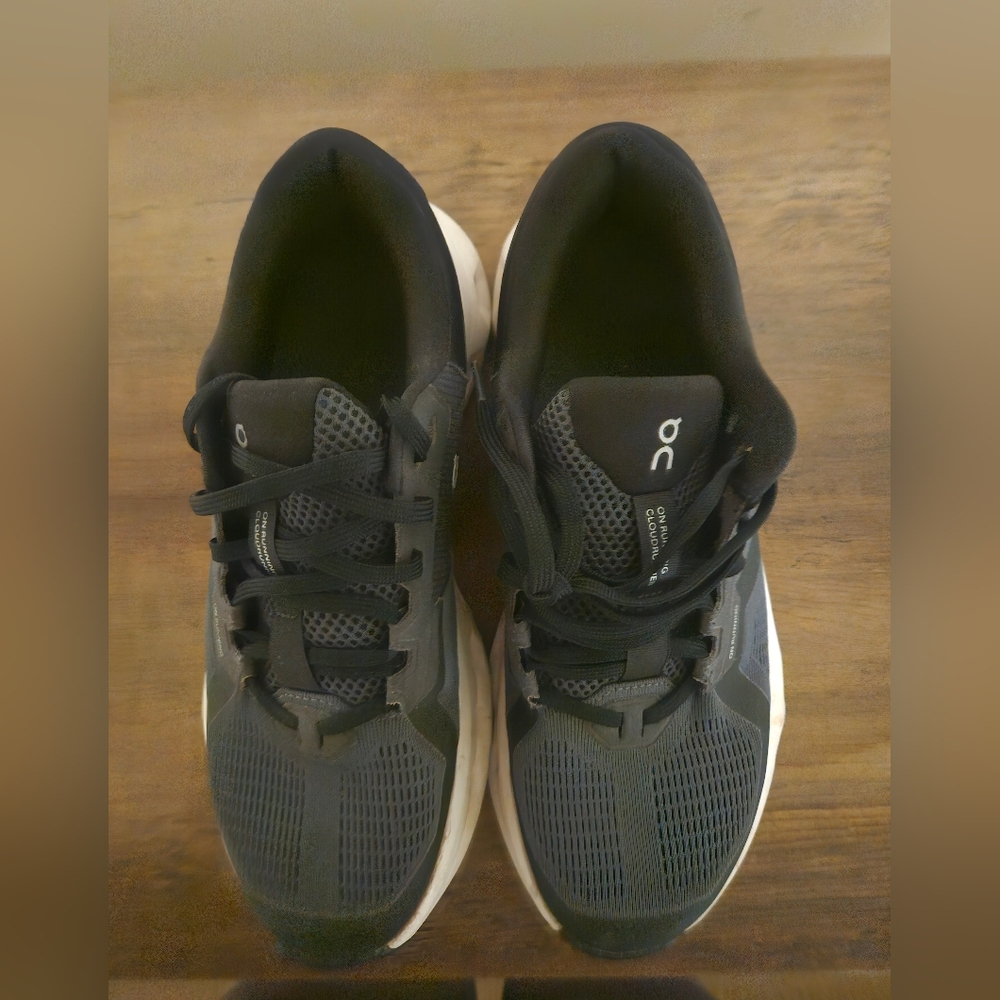 On Running CloudTec Women's Running Shoes - Black & White - Picture 6 of 8